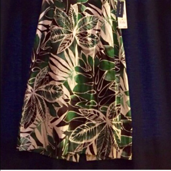 Jones New York Signature halter dress - Picture 7 of 7